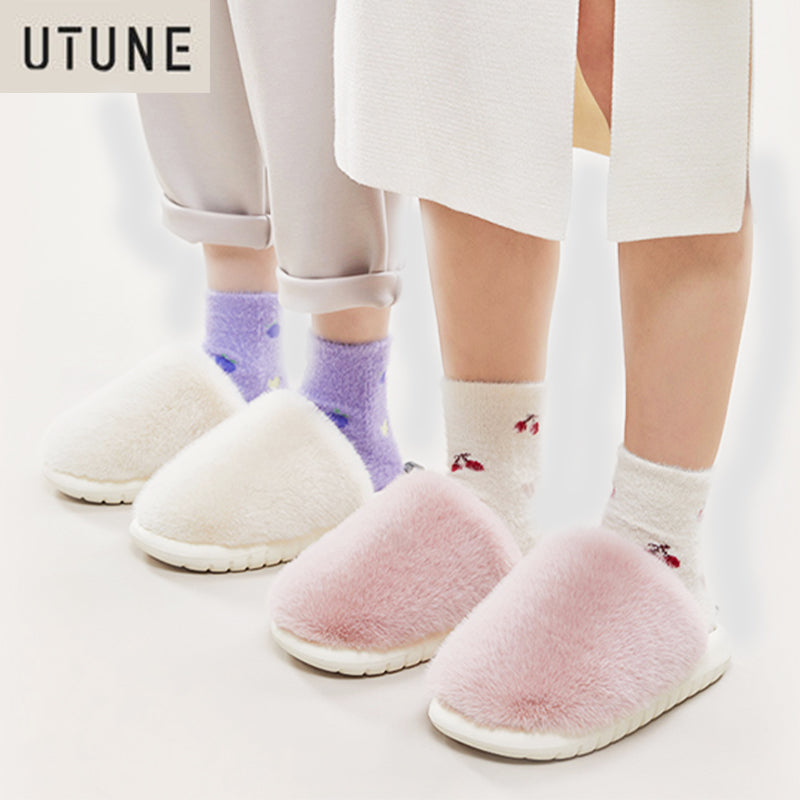 【選べるカラー】 UTUNE ユーチューン 履く ファー 冬用 サンダル ファーサンダル ホワイト ピンク 23-25cm インナーボア アウトドア 室内 軽量 防寒 取り外し 丸洗い 可能