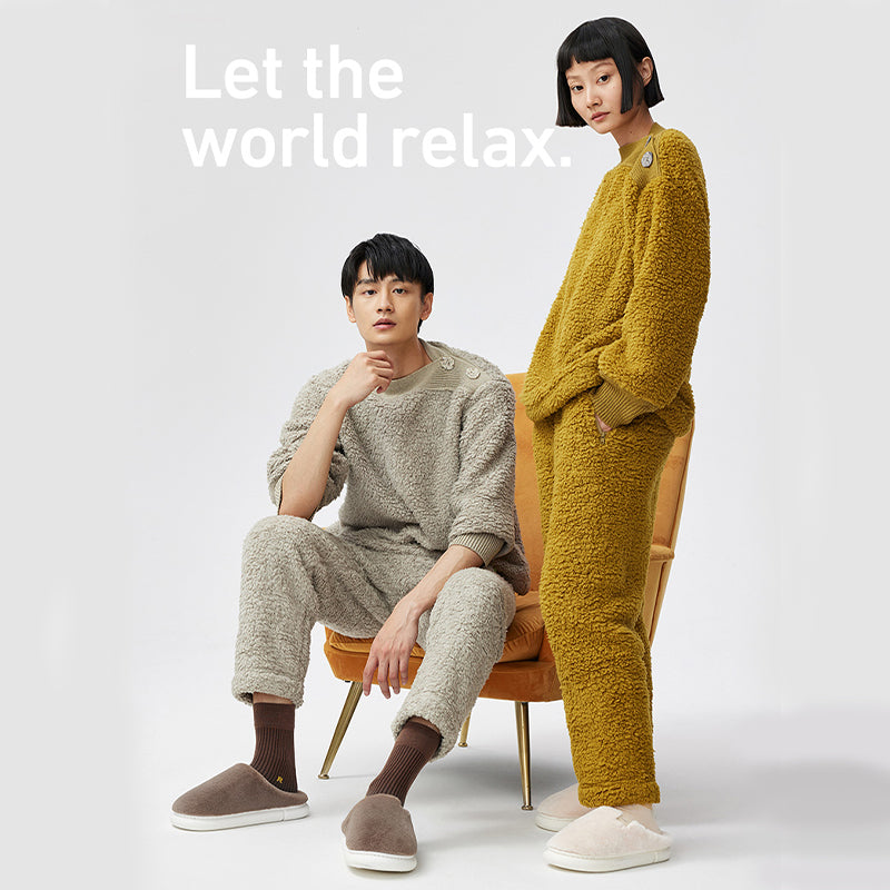 【選べるカラー サイズ 】 UTUNE ユーチューン 冬用 ボア サンダル ホワイト ブルー ピンク ブラウン 23-25cm 27-29cm 室内 軽量 防寒 オシャレ 可愛い 足楽